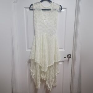 Elegant Cream Lace Midi Dress